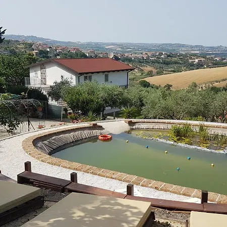 Con Biolago - Downstairs Holiday home